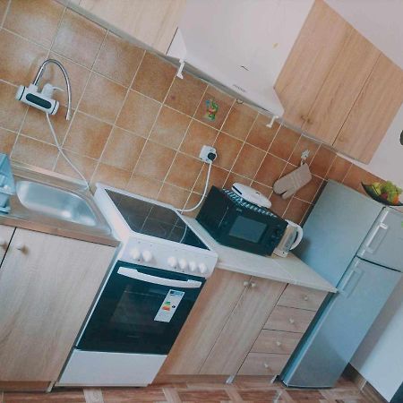 Apartman Mr Potpićan Εξωτερικό φωτογραφία